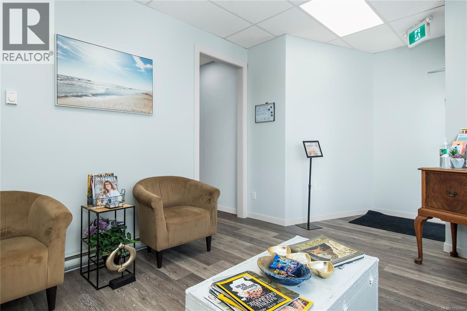 C 1250 Cedar St, Campbell River - Image 1