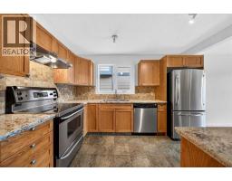 6407 34 Avenue NW - photo 3