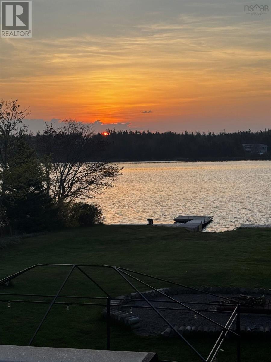 Property 33 of 41 of 1724 Crowell Road