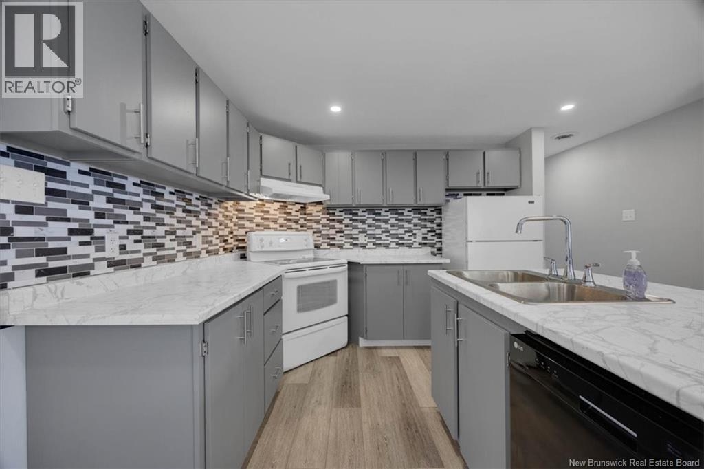 624 Mascarene Road - 13