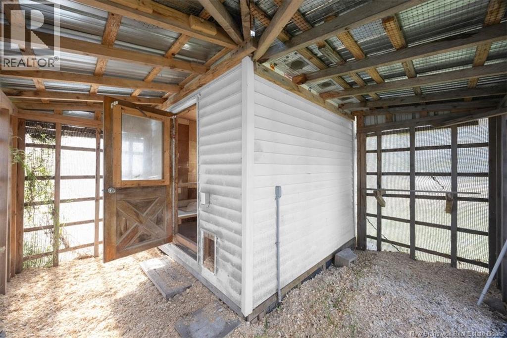 624 Mascarene Road - 25