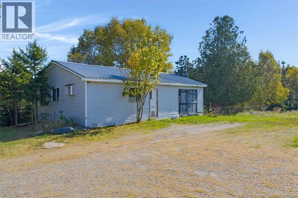 624 Mascarene Road - 28