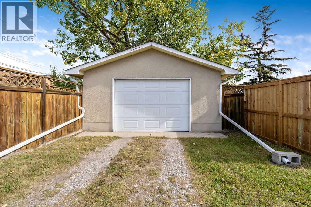 218A Allan Crescent SE - Image 34