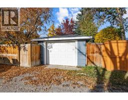 4207 5 Avenue SW - photo 40