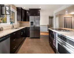 4207 5 Avenue SW - photo 16