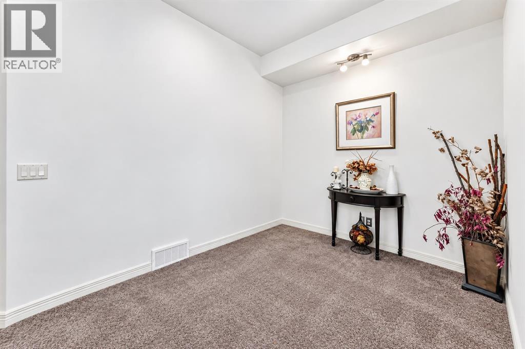 25 Discovery Ridge Hill SW - Image 35