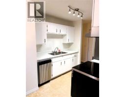 Bedroom - 625 Rowcliffe Avenue Unit# 207, Kelowna, BC V1Y5Y8 Photo 6