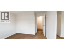 625 Rowcliffe Avenue Unit# 207, Kelowna, BC V1Y5Y8 Photo 15
