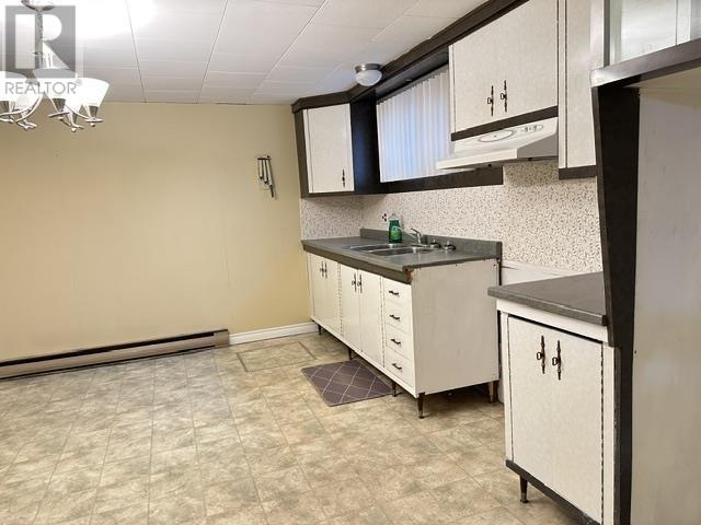 134 Henrietta AVE - 26