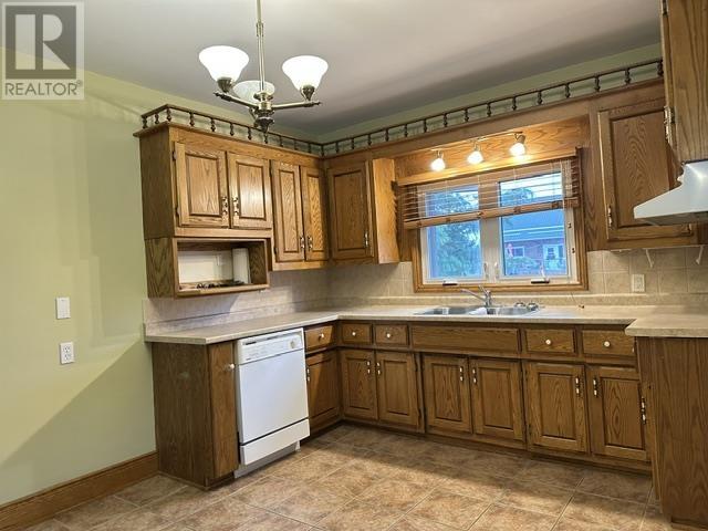 134 Henrietta AVE - 9