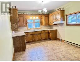 Kitchen - 134 Henrietta Ave, Sault Ste  Marie, ON P6C1Z8 Photo 7
