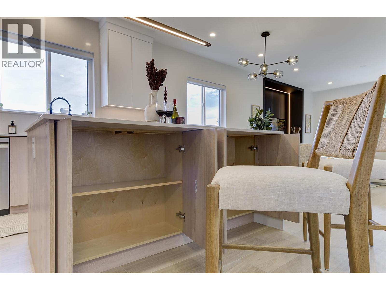 777 Coopland Crescent Unit# 1, Kelowna