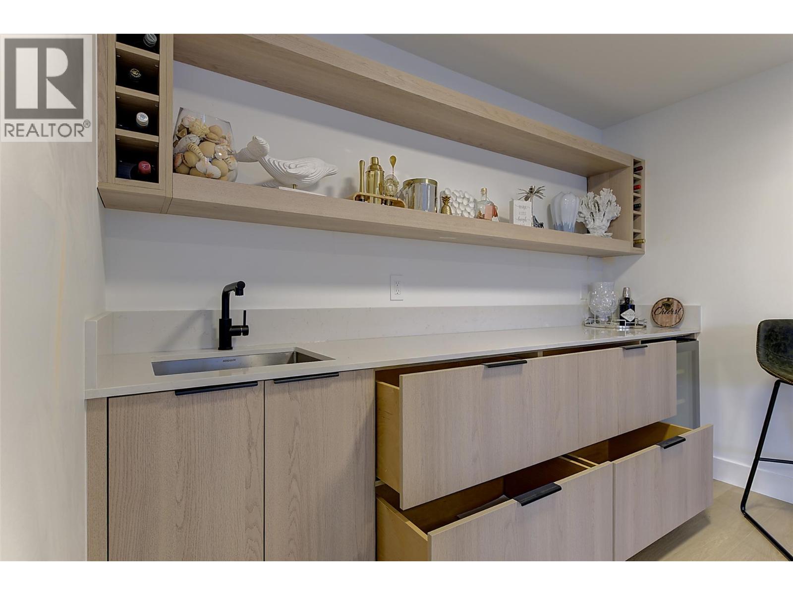 777 Coopland Crescent Unit# 1, Kelowna