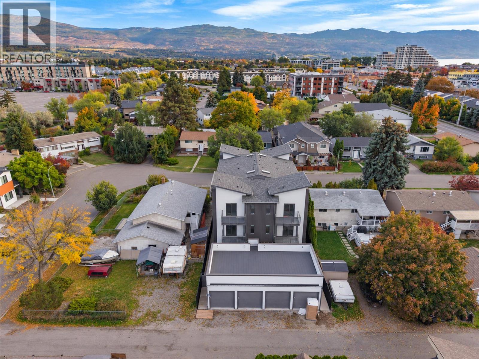 777 Coopland Crescent Unit# 1, Kelowna