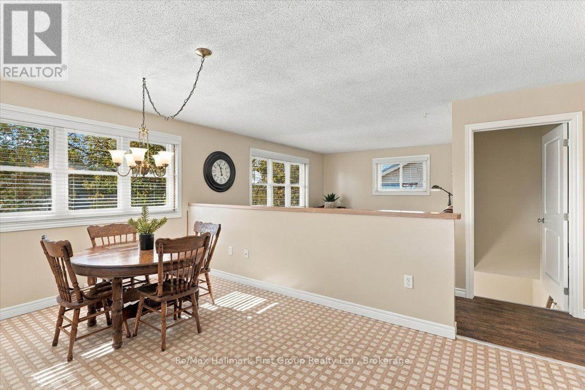 192 St. Lawrence Street West, Centre Hastings, ON photo 9