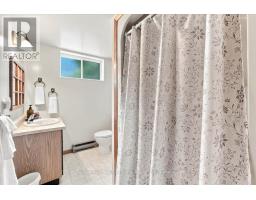192 St. Lawrence Street W, Centre Hastings, ON K0K2K0 Photo 16