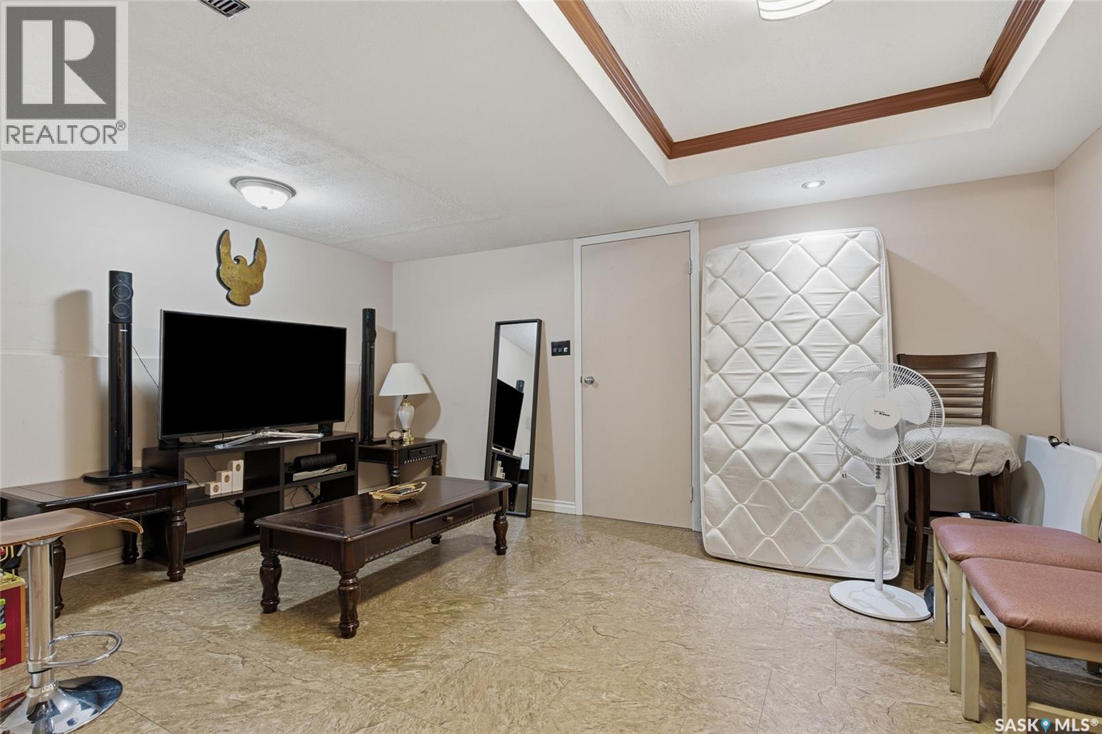 403 Sherry CRESCENT - 28