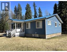 Kitchen of 2008 SOMMERVILLE ROAD · Prince George, BC