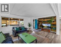 Sunroom - 1404 Pilot Way, Nanoose Bay, BC V9P9B6 Photo 9