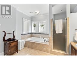 9 Shelburne Street thumbnail 13