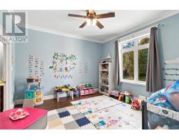 9 Shelburne Street thumbnail 18