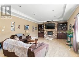 9 Shelburne Street thumbnail 27