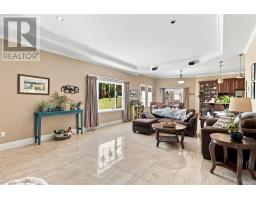 9 Shelburne Street thumbnail 28