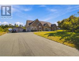 9 Shelburne Street thumbnail 4