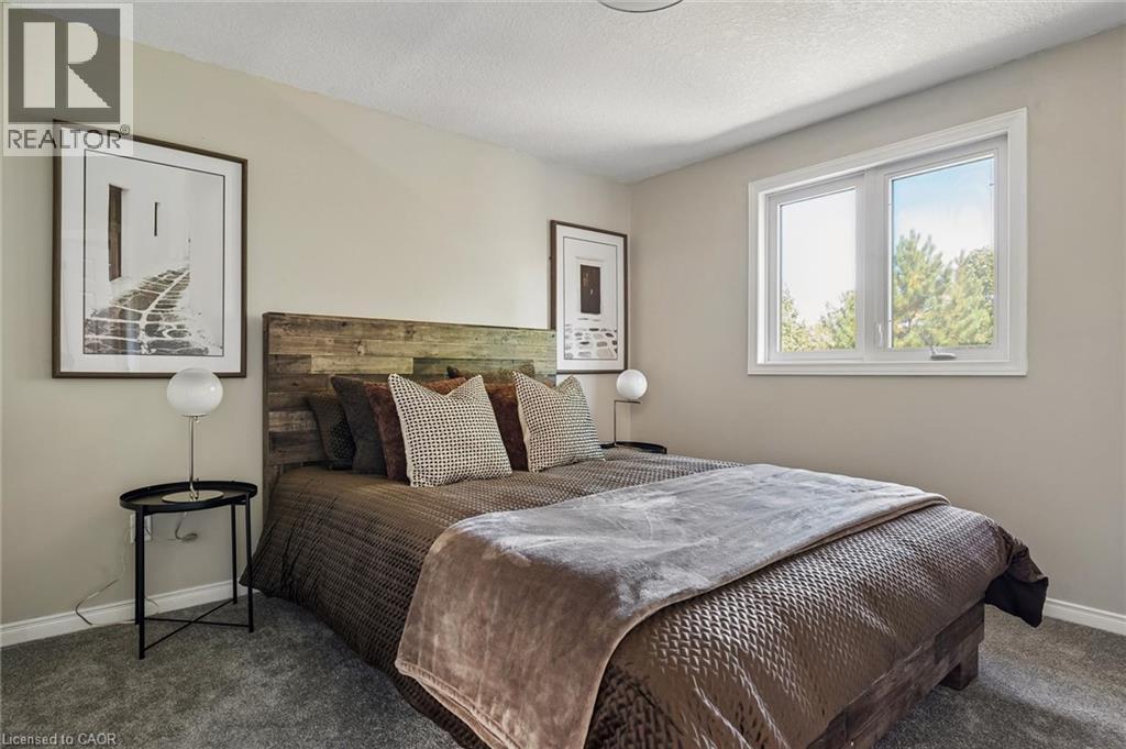 25 Amalia Crescent — photo 30