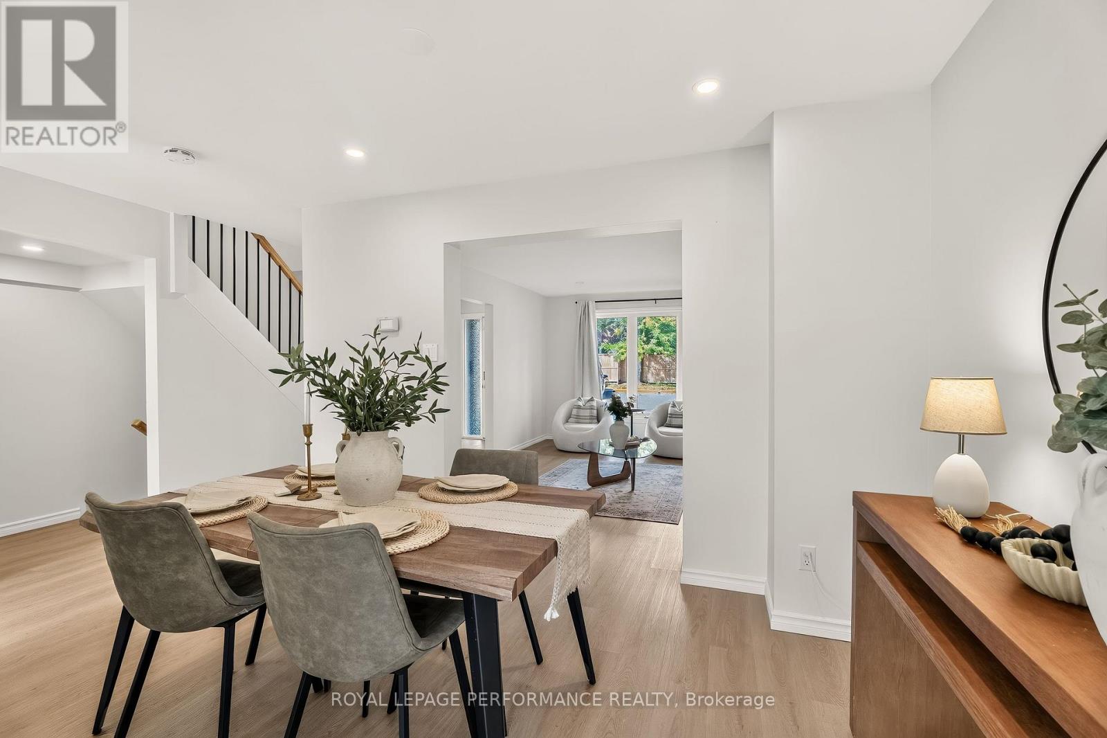 85 - 2111 Montreal Road
