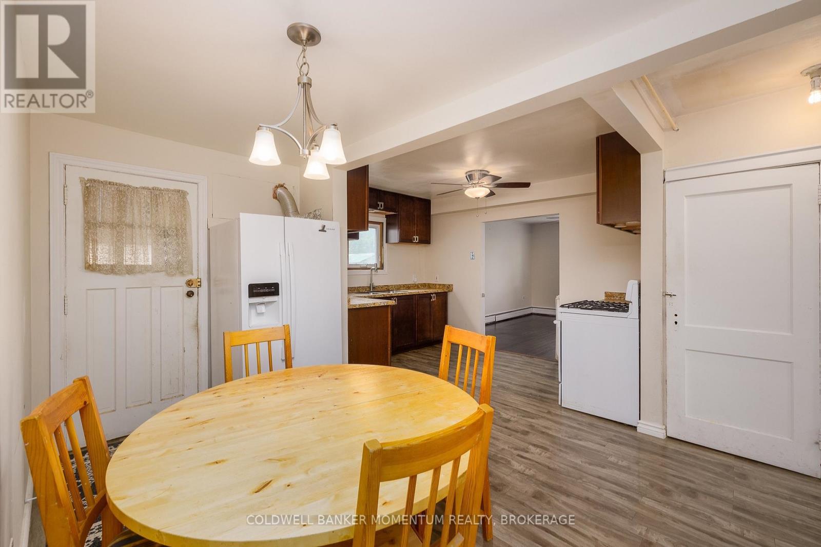 109 Santone Avenue — photo 10