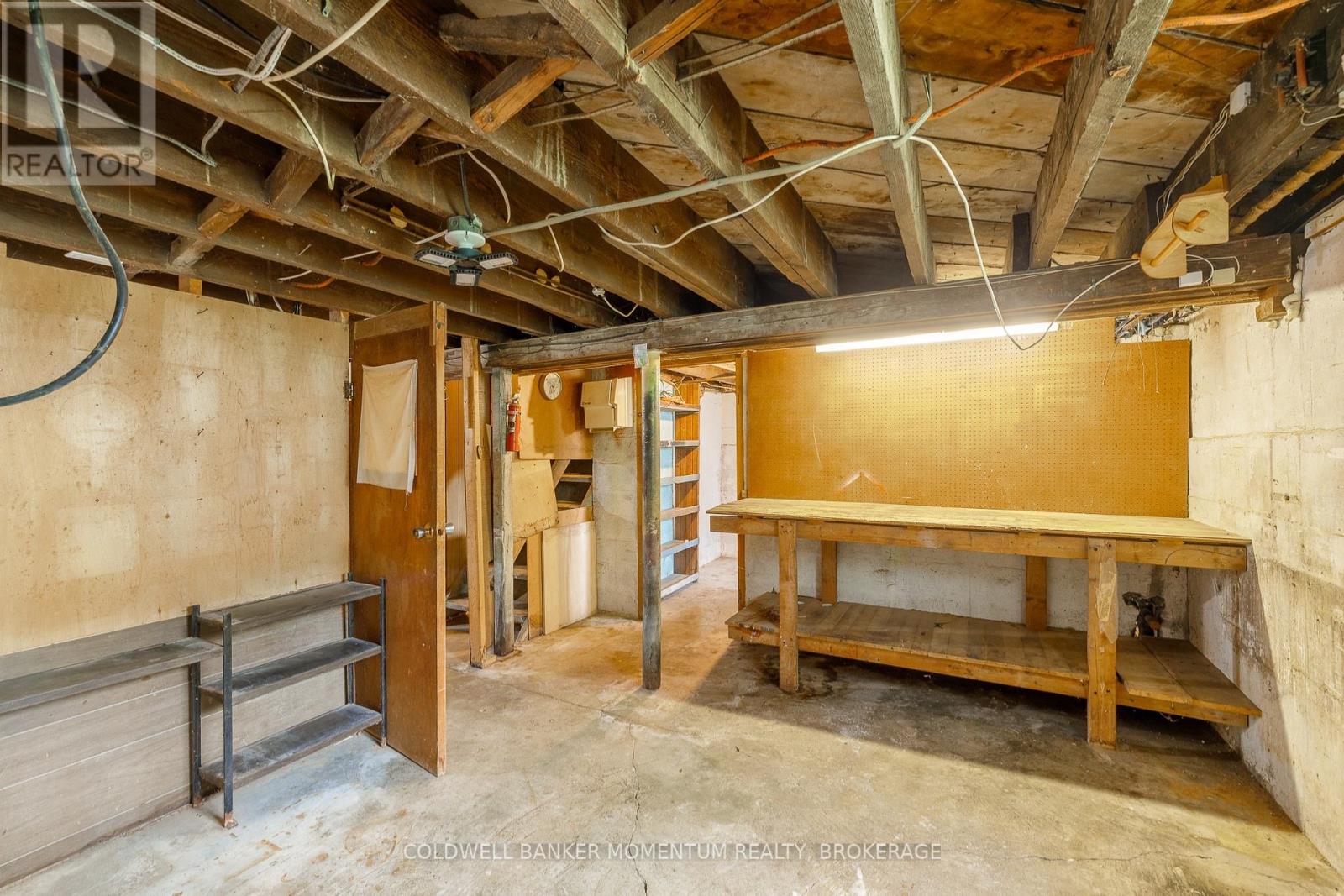 109 SANTONE AVENUE - 20