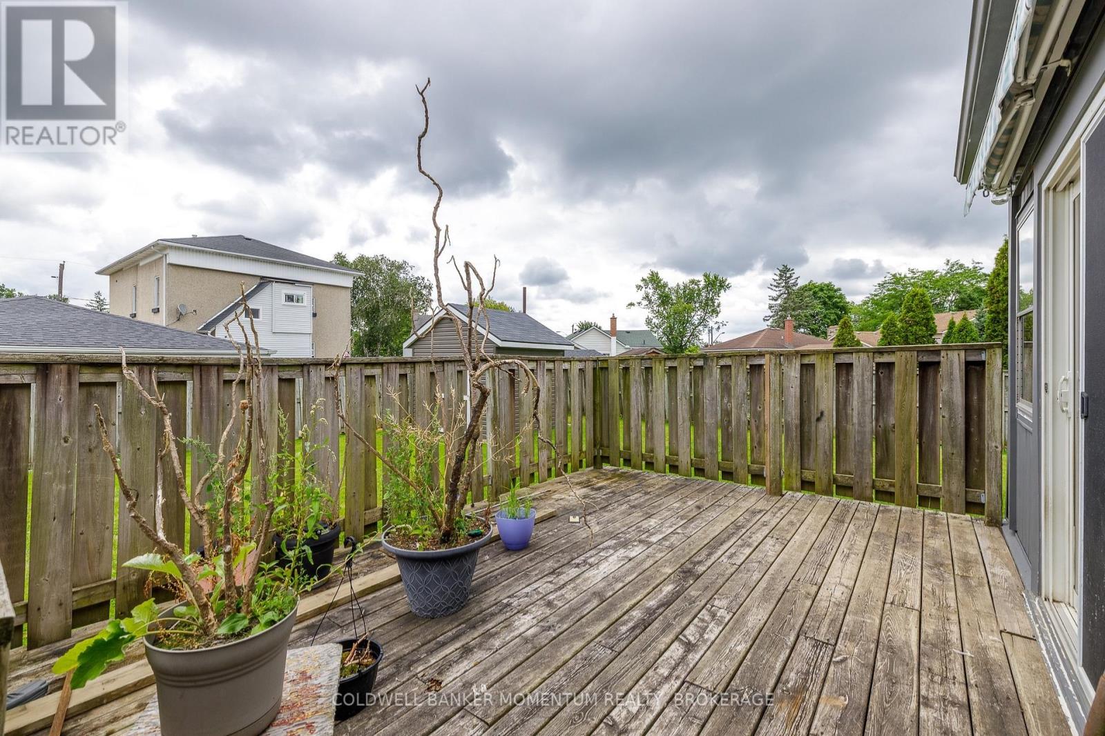 109 Santone Avenue — photo 24