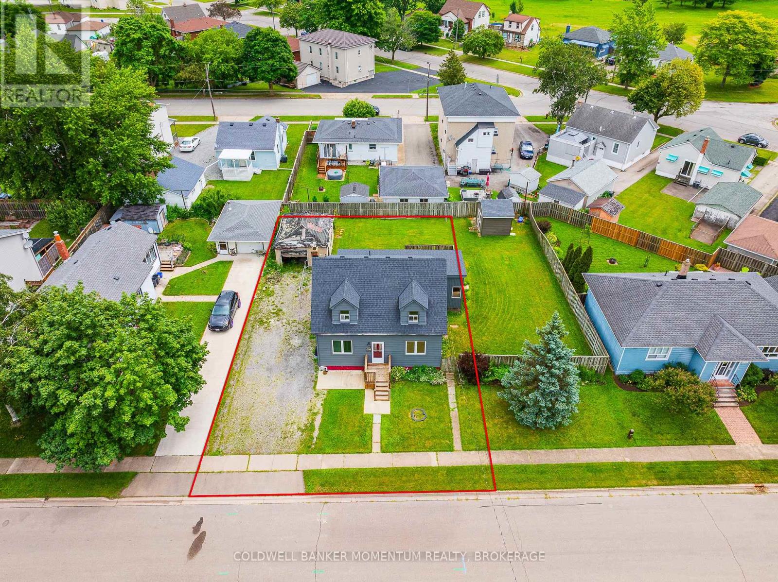109 SANTONE AVENUE - 25