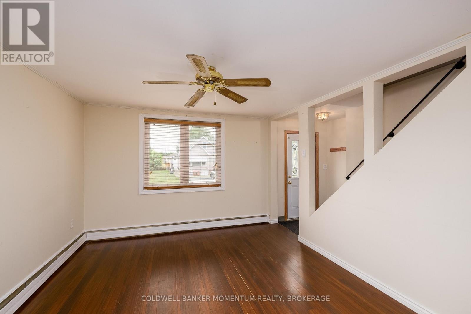 109 SANTONE AVENUE, Welland (Broadway) — photo 6