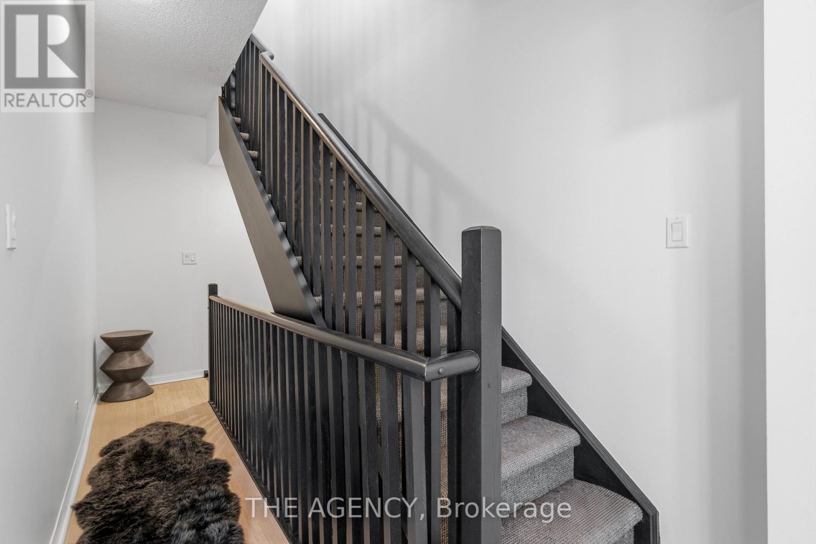 667- 38 Stadium Road, Toronto, ON photo 12