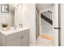 667 - 38 Stadium Road, Toronto, ON M5V3P4 Photo 11