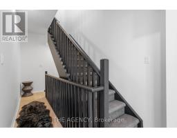 667 - 38 Stadium Road, Toronto, ON M5V3P4 Photo 12