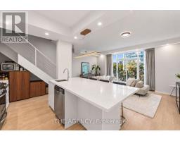 Primary Bedroom - 667 - 38 Stadium Road, Toronto, ON M5V3P4 Photo 6