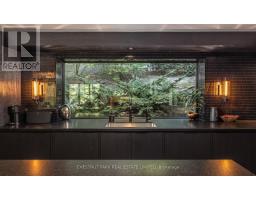 94 Roxborough Drive, Toronto, ON M4W1X1 Photo 12