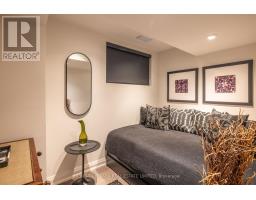 94 Roxborough Drive, Toronto, ON M4W1X1 Photo 24