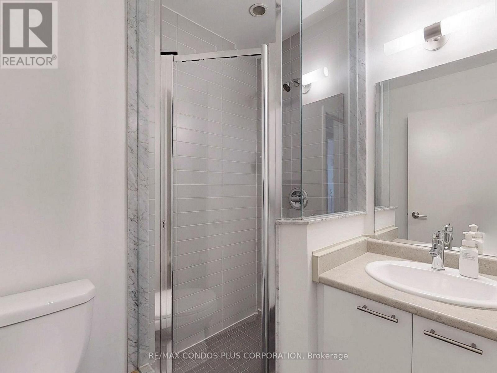 15 Bruyeres Mews — photo 21