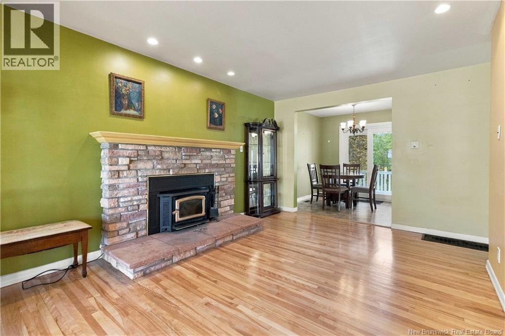 18 Lynwood Drive - 11