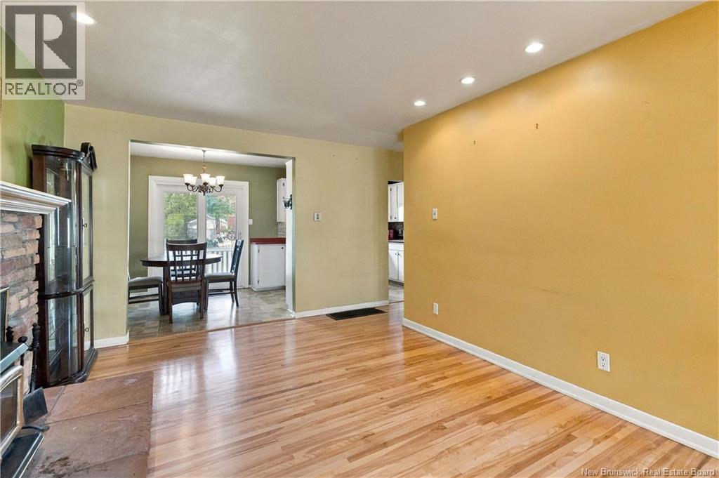 18 Lynwood Drive - 12