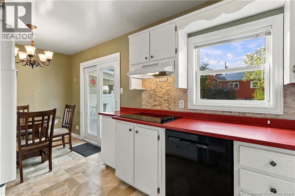 18 Lynwood Drive - 15