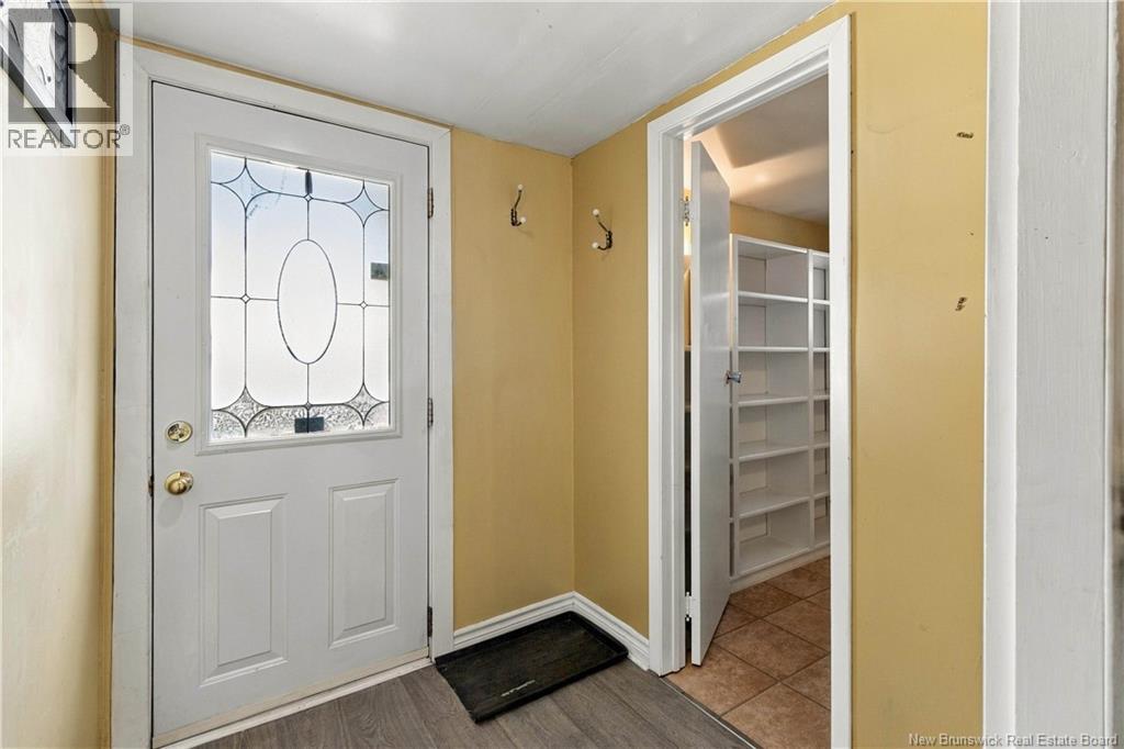 18 Lynwood Drive - 20