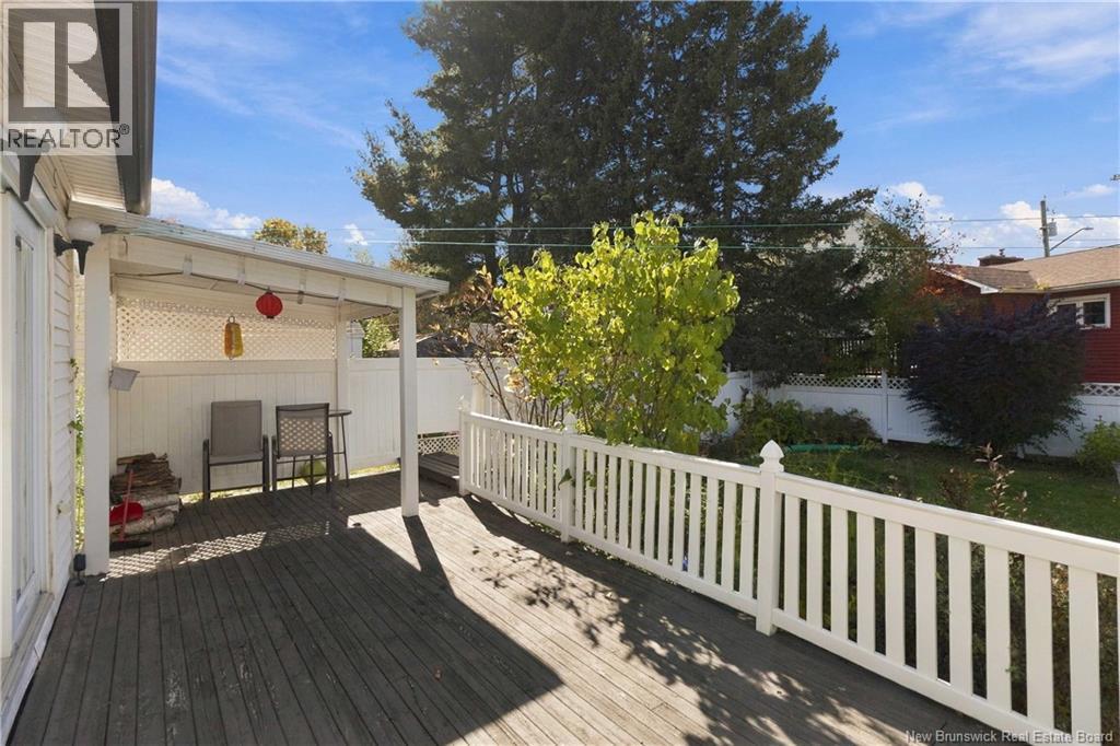 18 Lynwood Drive - 38