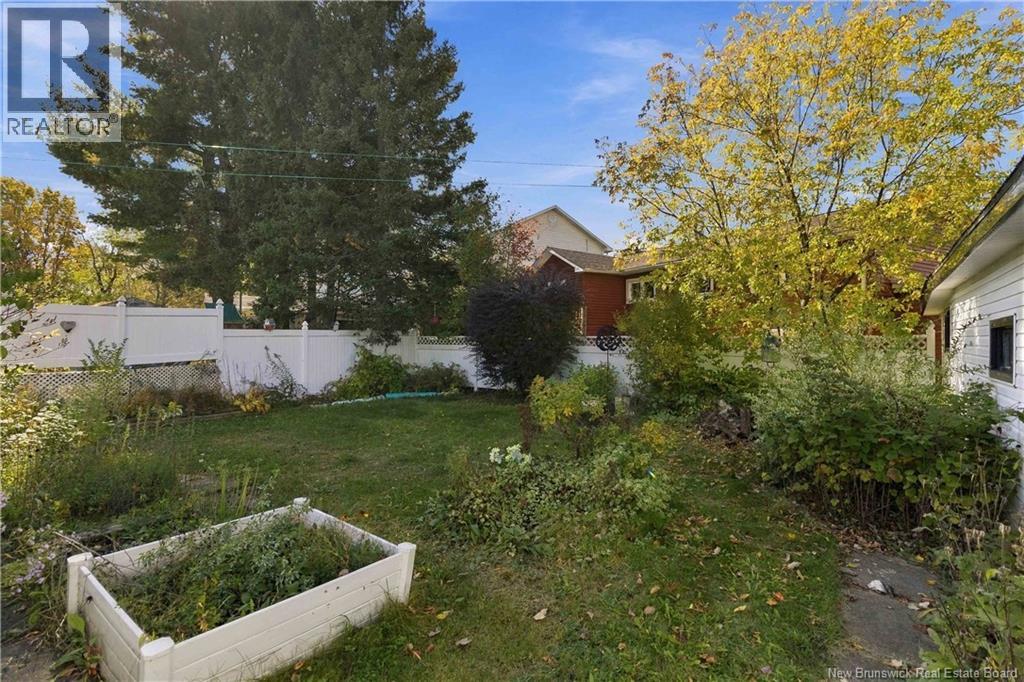 18 Lynwood Drive - 39