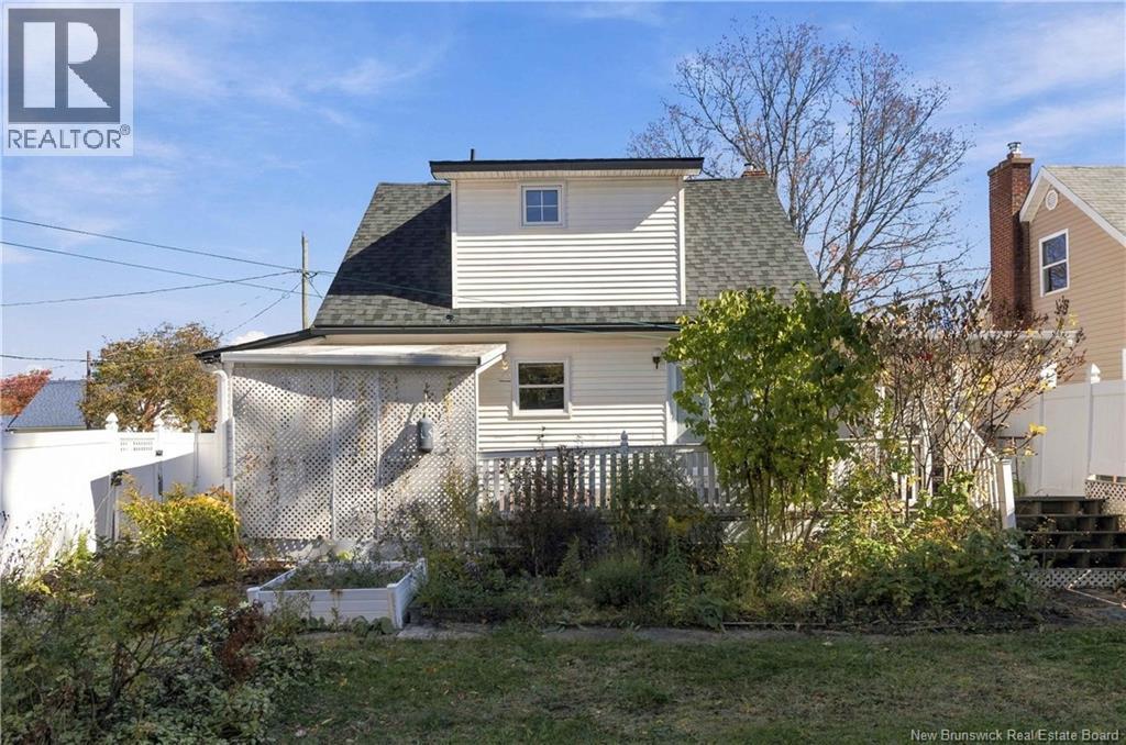 18 Lynwood Drive - 41