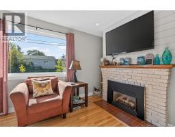 Bath (# pieces 1-6) - 33 Garfield Street, Moncton, NB E1C3Y6 Photo 11